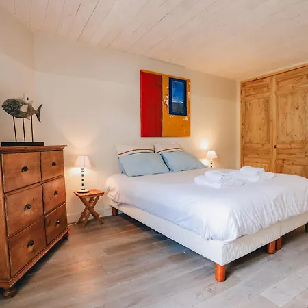 Cote Ouest * לה פלוט