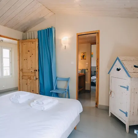 Cote Ouest * לה פלוט