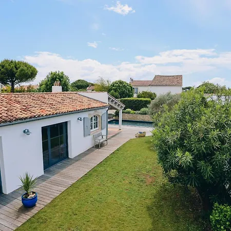 Cote Ouest Villa *